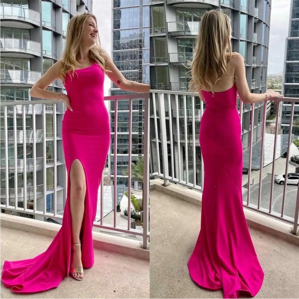 NWT Nookie x REVOLVE Jasmine One Shoulder Gown in Neon Pink XS